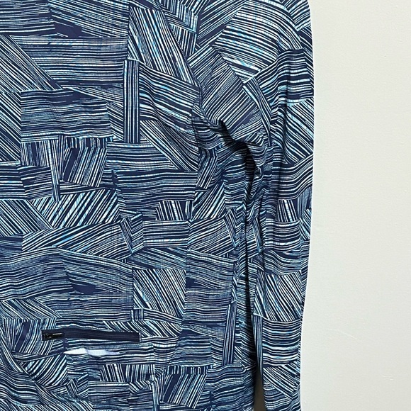 Under Armour Blue Striped 1/4 Pullover
Jacket Sz S/M - Picture 8 of 8